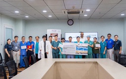 Bệnh viện Đa khoa Kiên Giang triển khai thành công bóng phá vôi cơ học LithiX HC trên bệnh nhân 95 tuổi