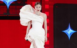 Hồ Ngọc Hà nhận 'cơn mưa lời khen', lên hot search với 'Bang Bang' tại Miss Cosmo 2025