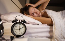 Thường xuyên thức dậy sớm có thể là dấu hiệu của 4 bệnh! Vậy mấy giờ được coi là thức dậy sớm?
