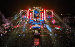 TP.HCM “nóng” dần cùng Tiger Remix 2026 - Với khinh khí cầu săn lộc, check-in liễn Tết kỷ lục