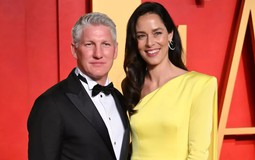 Ngôi sao tennis xinh đẹp tuyệt trần nộp đơn ly hôn huyền thoại MU vì bị "cắm sừng"