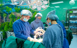 Bóc 18 khối u xơ, bảo toàn tử cung cho bệnh nhân 