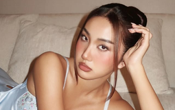 Không thể “nóng” hơn với màn đón Giáng Sinh của Huyền 2k4, fan chỉ biết thốt lên 2 từ “cuốn hút”