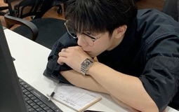 Trong tiếng Việt, có 1 từ càng nói nhiều càng thể hiện sự kém khôn ngoan