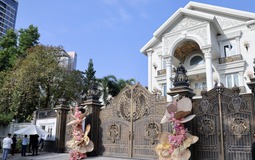 Cận cảnh biệt thự nhà tỷ phú Johnathan Hạnh Nguyễn - nơi đang diễn ra đám cưới thế kỷ của “con gái yêu”