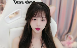 Đang live thì gặp động đất, nữ streamer có pha xử lý khiến fan hoảng hồn