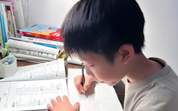 Học sinh cấp 1 viết "Em muốn đổi ông bố khác": Đọc qua tưởng hài hước, ai ngờ nước mắt chảy ròng ròng