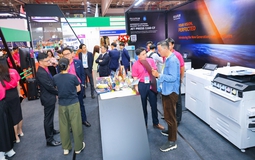 FUJIFILM giới thiệu mực Trắng & Bạc tại Việt Nam Print Pack 2025