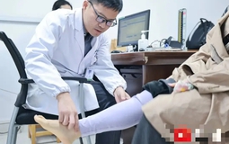 Người phụ nữ 37 tuổi bị cục máu đông suýt chết do uống 1 thứ trị mụn hơn 1 tháng