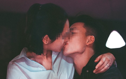 Cô gái bị viêm tai ngoài, đầu đau như búa bổ vì 1 hành động thân mật của bạn trai