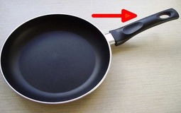 90% người dùng không biết công dụng của chiếc lỗ nhỏ trên chảo bếp