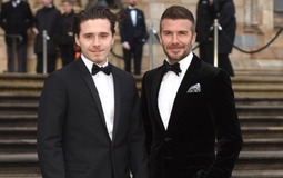 Brooklyn "tung đòn" vào David Beckham: Tố cáo cha đẻ tuyệt tình cấm cửa, loại bỏ vợ chồng anh khỏi gia đình