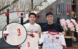 Đình Bắc ghé nhà Quế Ngọc Hải chúc tết, tặng món quà gì mà khiến dân tình xôn xao?