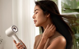 Tết này đừng chỉ mua hoa đào: 4 máy sấy tóc giúp bạn “nâng cấp nhan sắc” ngay từ mùng 1