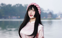 "Thoát vai" nữ coser quyến rũ, Cigw Pols ghi điểm tuyệt đối với bộ ảnh áo dài đón Tết dịu keo