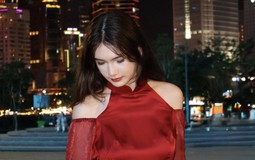 Em gái thủ môn Lâm Tây 19 tuổi cao gần 1m80 gây sốt với áo dài ngày Tết, visual lai Tây càng ngắm càng "cuốn"