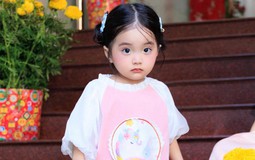 Đừng nhìn Lisa nhà Khánh Thi-Phan Hiển xinh yêu như búp bê mà nhầm, cô nhóc bị phạt vì bắt nạt anh trai đây này!