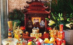 6 loại hoa NÊN đặt bàn thờ ngày vía Thần Tài: Mở kho tài lộc, tiền vào như nước biển Đông