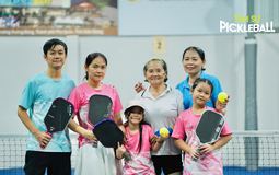 Môn thể thao gia đình của năm 2025 gọi tên Pickleball: Chữa lành hôn nhân, gắn kết tình thân và nhiều hơn thế nữa!