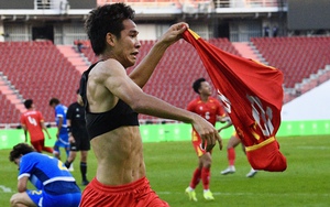 Phỏng vấn nhanh "Lamine Yamal xứ Thanh" - cầu thủ ghi bàn phút cuối giúp U22 Việt Nam vào chung kết SEA Games