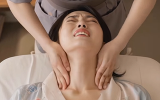 Dùng AI, lập kênh đăng tải nội dung phản cảm, kẻ gian hút hơn 150.000 follow, dấy lên vấn nạn kiểm duyệt đáng báo động