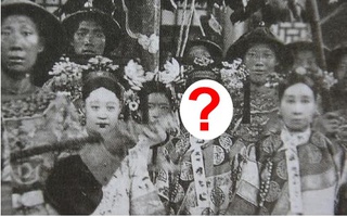 Hoàng hậu ở ngôi lâu nhất nhà Thanh: Không một đêm thị tẩm trong 20 năm, được lịch sử gọi là "hiền nhân"