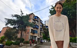 Ba năm trả phí tầng cao như “ném tiền qua cửa sổ”: Chỉ khi dọn về nhà cũ, tôi mới thấy được sống thật sự