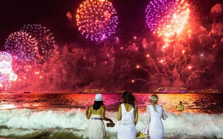 5 cách đón năm mới ai cũng có thể làm đêm Giao thừa Dương lịch để lấy vía may mắn cho 365 ngày