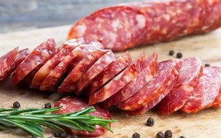 Huyết áp cao? Hãy tránh ngay 2 loại thịt này và tận dụng 3 loại còn lại để bảo vệ tim mạch