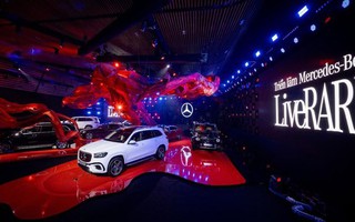 Mercedes-Benz Việt Nam ra mắt bộ đôi GLS mới trong triển lãm LiveRARE