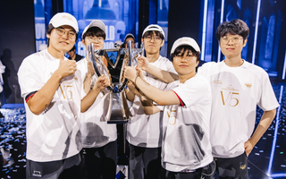 Hé lộ cái tên đứng sau ý tưởng cho skin T1, không phải Faker