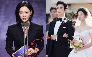 Kim Ji Won vẫn đeo nhẫn cưới của Kim Soo Hyun giữa sự kiện lớn?