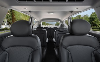 Hyundai có xe 7 chỗ thực dụng, ngang cỡ Xpander đang ưu đãi gần 100 triệu, bảo hành gần một thập kỷ