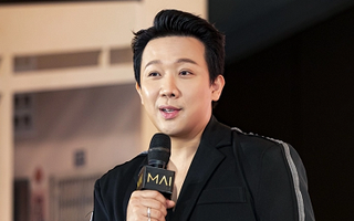 Doanh thu 5 bộ phim hơn 2100 tỷ, Trấn Thành bỏ túi bao nhiêu?