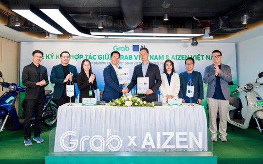 AIZEN và Grab hợp tác cung cấp giải pháp thuê xe máy điện cho tài xế Grab