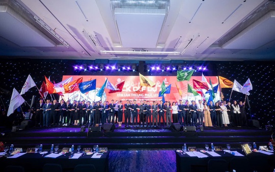 Lễ kick-off dự án Him Lam Thượng Phúc Legend quy tụ hơn 800 chuyên viên