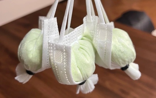 Mẹ không mua hộp lưu trữ, vẫn giữ nhà ngăn nắp hoàn hảo: 12 mẹo tận dụng đồ cũ khiến tôi thật sự nể phục