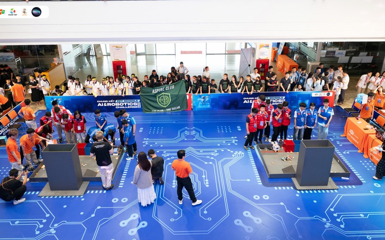 FPT Schools tung sân chơi AI & Robotics cực cháy, học sinh cả nước săn học bổng toàn phần và đấu Robot chuẩn quốc tế!
