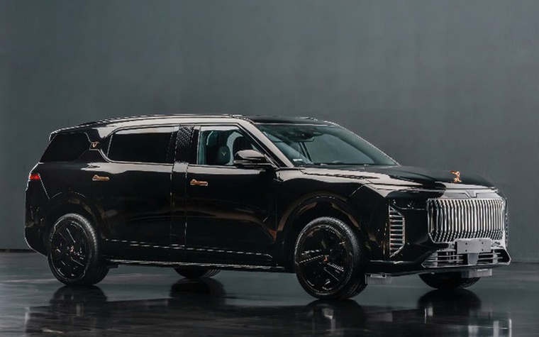 Lạc Hồng 900 LX – Xe sang mang hồn Việt