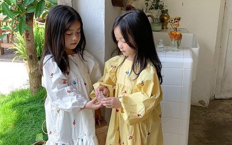 Những đứa trẻ lớn lên trong sự đối xử bất công của bố mẹ sẽ như thế nào?